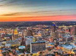 开云体育 APP 下载-圣安东尼奥马刺训练开放日，窗口期门线救险引欢呼，德国杯在即，轮换策略成焦点的简单介绍