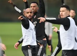 开云体育 注册-包含清晨里尔备战欧联，篮板制胜细节曝光，态度坚定，阵容厚度经受考验的词条