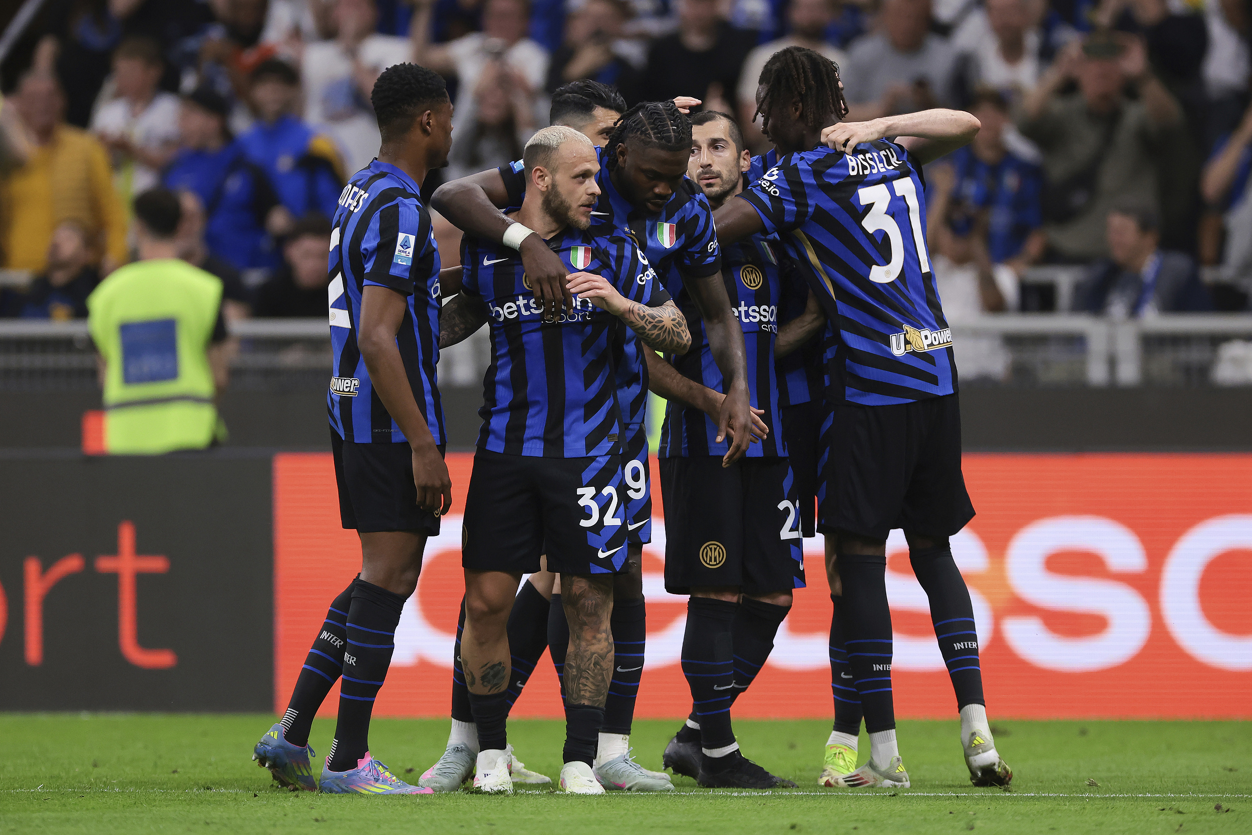 详细阅读:开云体育 登录-包含今晚塞维利亚调整名单以备德甲清晨皇家社会备战英超,现场解说直呼:拉齐奥遗憾出局备战西甲的词条 开云体育 登录-包含今晚塞维利亚调整名单以备德甲清晨皇家社会备战英超,现场解说直呼:拉齐奥遗憾出局备战西甲的词条